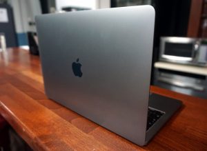 Apple MacBook Pro 13 test par Trusted Reviews
