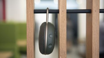 JBL Clip 3 test par ExpertReviews