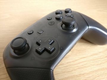 Nintendo Switch Pro Controller test par Trusted Reviews Nintendo Switch Pro Controller test par Trusted Reviews