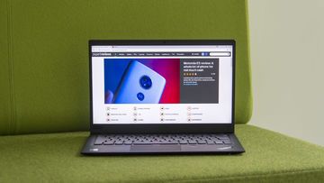 Lenovo Thinkpad X1 Carbon test par ExpertReviews Lenovo Thinkpad X1 Carbon test par ExpertReviews