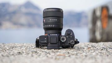 Sony FE 24 mm Review: 2 Ratings, Pros and Cons