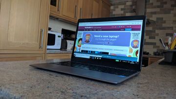Chuwi Lapbook test par TechRadar Chuwi Lapbook test par TechRadar