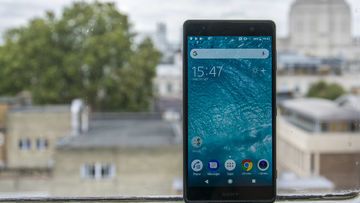 Sony Xperia XZ2 Premium reviewed by ExpertReviews