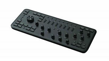 Loupedeck Plus reviewed by ExpertReviews