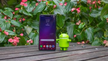 LG V40 test par TechRadar LG V40 test par TechRadar