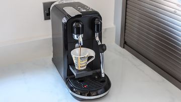 Nespresso Creatista Uno testé par ExpertReviews Nespresso Creatista Uno testé par ExpertReviews
