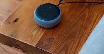 Amazon Echo Dot test par The Verge