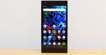 Razer Phone 2 test par The Verge