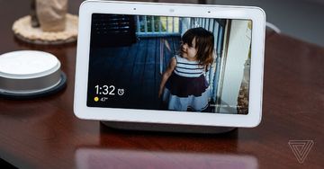 Google Home Hub test par The Verge