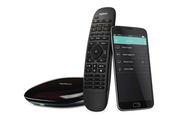 Logitech Harmony Companion test par PCWorld.com Logitech Harmony Companion test par PCWorld.com