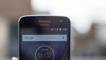 Motorola Moto G5 Plus test par ExpertReviews