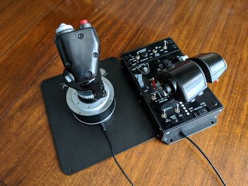 Test Thrustmaster Warthog HOTAS