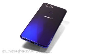 Oppo F9 test par SlashGear