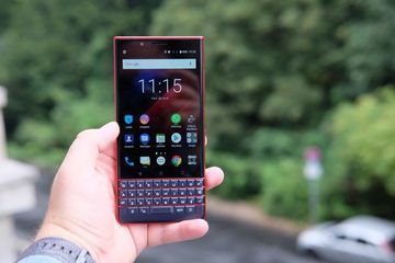 BlackBerry Key2 LE test par Trusted Reviews