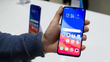 Oppo RX17 Pro test par ExpertReviews Oppo RX17 Pro test par ExpertReviews