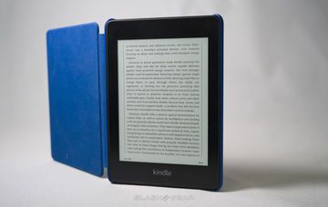 Amazon Kindle Paperwhite test par SlashGear Amazon Kindle Paperwhite test par SlashGear