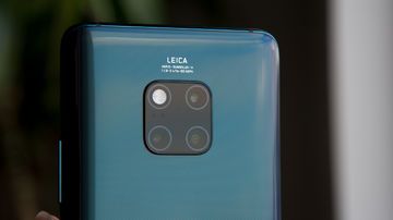 Huawei Mate 20 Pro reviewed by ExpertReviews