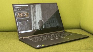 Lenovo Yoga 730 test par ExpertReviews