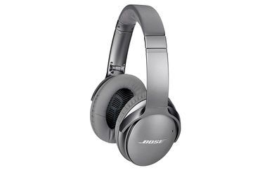 Bose QuietComfort 35 reviewed by What Hi-Fi?
