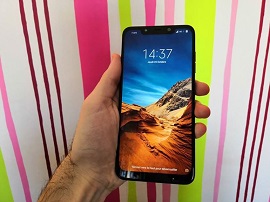 Xiaomi Poco F1 test par CNET France Xiaomi Poco F1 test par CNET France