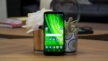 Motorola Moto G6 Plus test par ExpertReviews