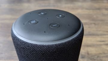 Amazon Echo Plus test par ExpertReviews