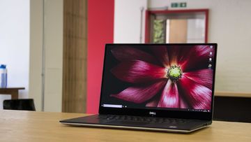 Dell XPS 15 test par ExpertReviews Dell XPS 15 test par ExpertReviews