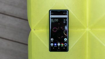 Sony Xperia XZ3 test par ExpertReviews