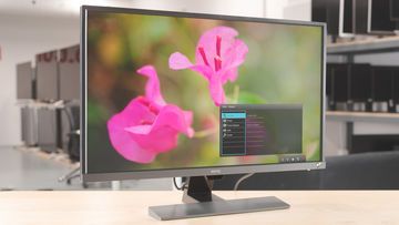 Test BenQ EW3270U