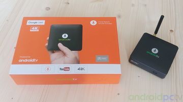Mecool KM8 test par AndroidpcTV