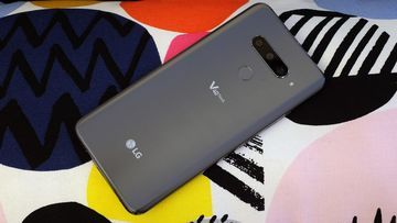 LG V40 test par Trusted Reviews