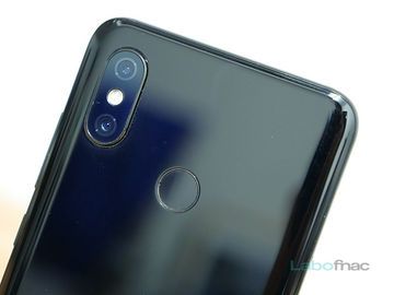 Xiaomi Mi 8 test par Labo Fnac