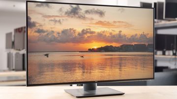 Dell U3219Q Review: 2 Ratings, Pros and Cons