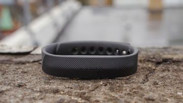 Fitbit Flex 2 reviewed by ExpertReviews