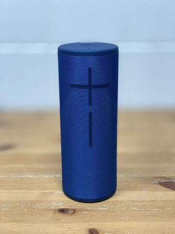 Ultimate Ears Megaboom 3 reviewed by Absolute Geeks