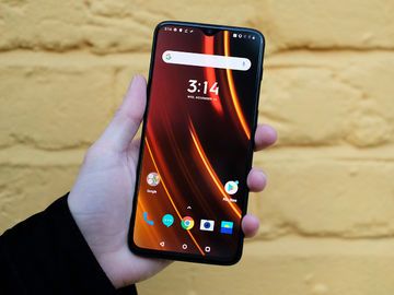 OnePlus 6T McLaren Edition Review: 12 Ratings, Pros and Cons