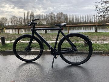 VanMoof S2 Review: 2 Ratings, Pros and Cons