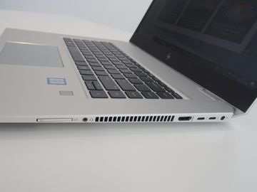 HP EliteBook 1050 G1 test par Trusted Reviews