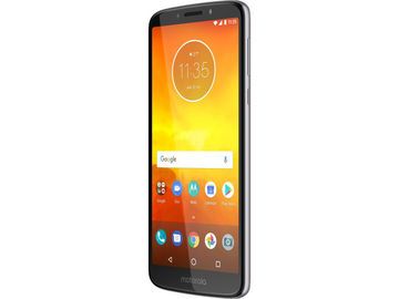 Motorola Moto E5 test par NotebookCheck