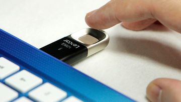 Lexar JumpDrive Fingerprint F35 im Test: 2 Bewertungen, erfahrungen, Pro und Contra