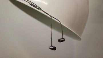 SoundMAGIC E11 test par ExpertReviews SoundMAGIC E11 test par ExpertReviews