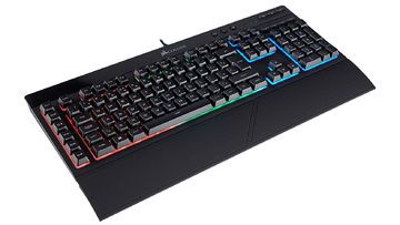 Corsair K55 test par ExpertReviews Corsair K55 test par ExpertReviews