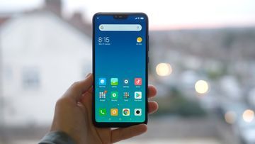 Xiaomi Mi 8 Lite test par Trusted Reviews Xiaomi Mi 8 Lite test par Trusted Reviews