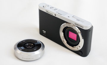 Samsung NX Mini test par Engadget Samsung NX Mini test par Engadget