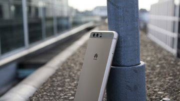 Huawei P10 Plus test par ExpertReviews