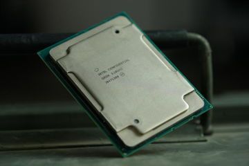 Test Intel Xeon W-3175X