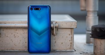 Honor View 20 test par The Verge Honor View 20 test par The Verge