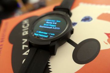 TicWatch E2 testé par Trusted Reviews TicWatch E2 testé par Trusted Reviews