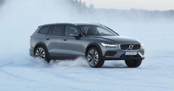 Volvo V60 Review