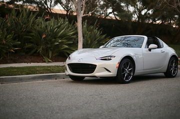 Mazda MX-5 RF test par DigitalTrends